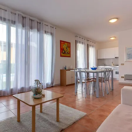 Quadrilocale V4p Villa